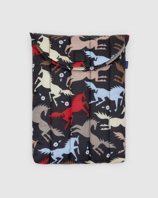 Puffy Laptop Sleeve 13"/14" - Horse Cut-Outs